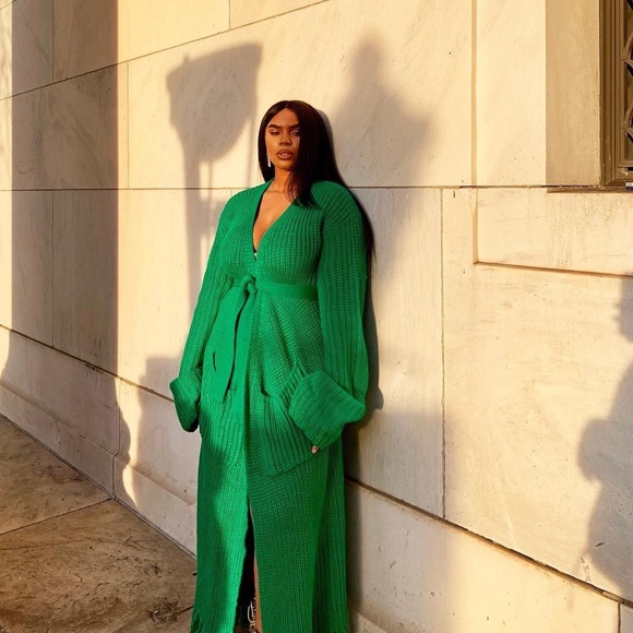 Hanifa Sweaters - Elegant Green Women's Cardigan